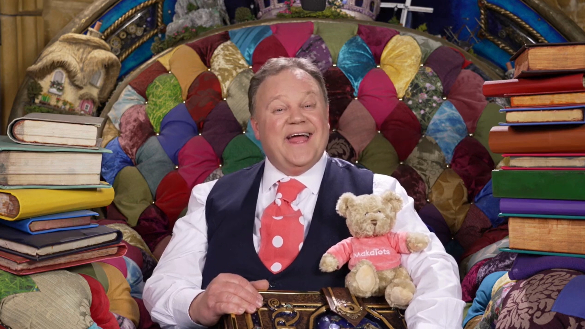 Mr Tumble with Meg the MakaTots Bear